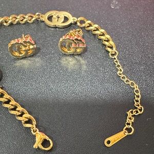 Elegant GG Bracelet and Earrings Set